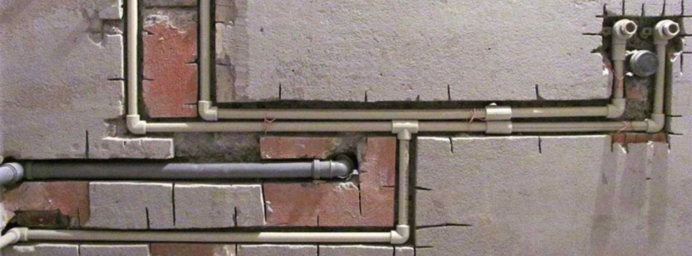 Изготовление штроб под разводку труб