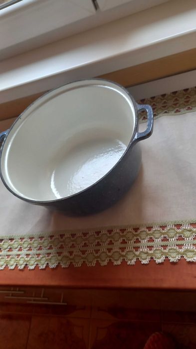 Vand cratita/vas cu torti fonta,emailata nefolosita