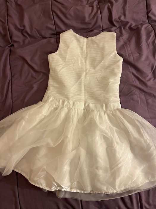 бяла рокля за момиче официална