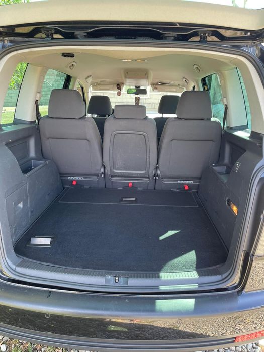 Vând Wv Touran an 2008 2.0D 6+1 manual Mașina este în stare impecabila