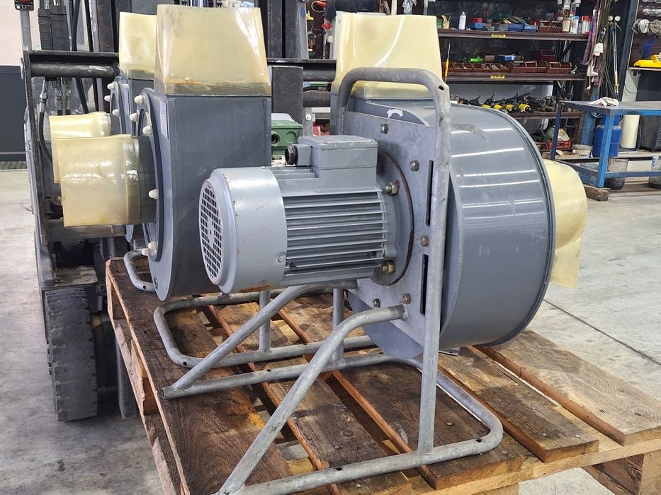 Вентилатори за агресивни среди ПВЦ