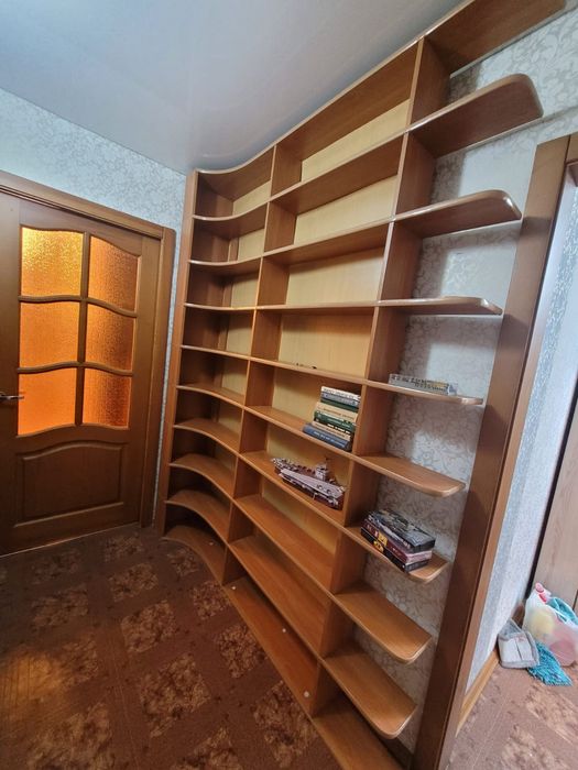 Продам шкаф стенку