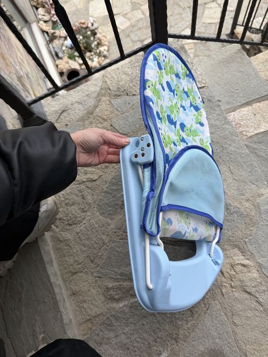 Сгъваем шезлонг за баня