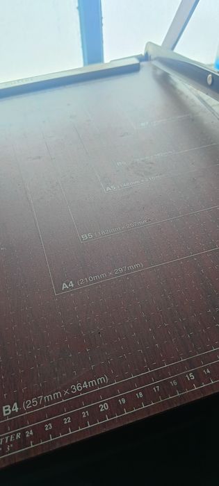 Резак для бумаги