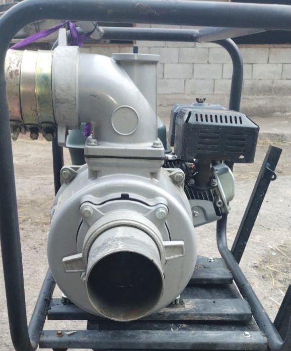 Продам безинувую помпу для воды