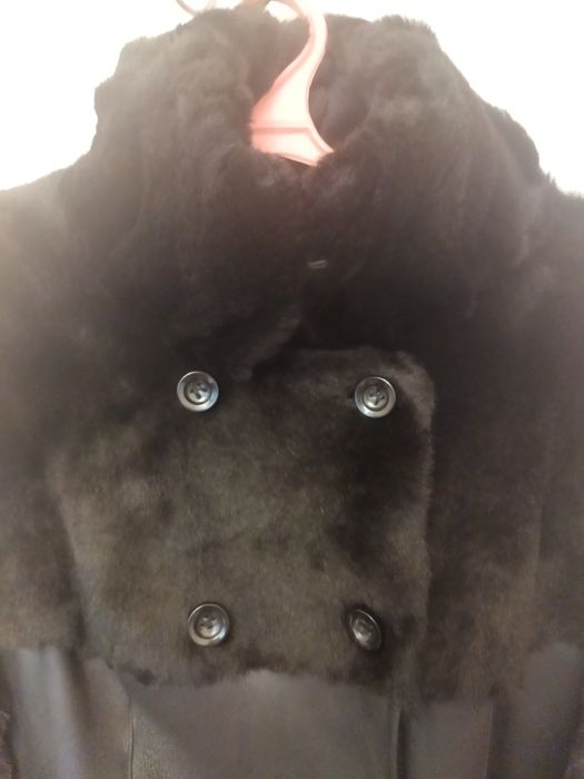 Продам двустороннею дубленку