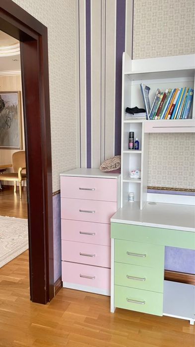 Продам детскую гарнитуру