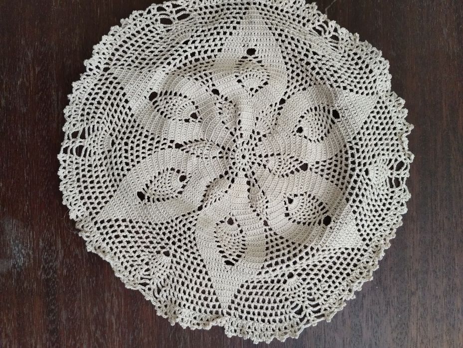 Чисто нови ръчно плетени карета-нови