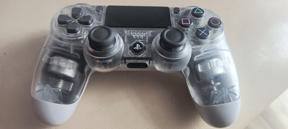 Controller PS4 Original Sony DualShock 4 – Ediție Specială Transparentă (Crystal Silver))