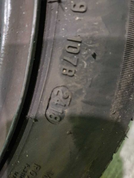 4 Pirelli R15 175/65/ 
зимни гуми 
DOT2418