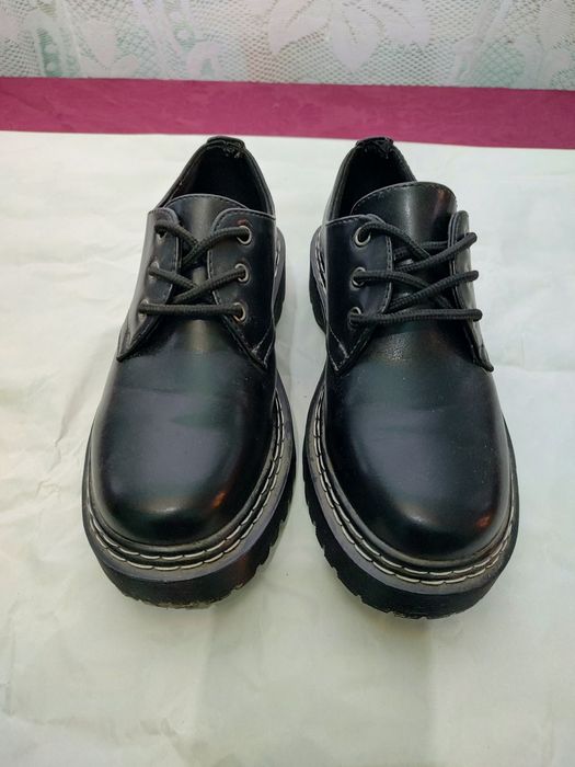 PANTOFI fete ,eleganți, mărimea 36.