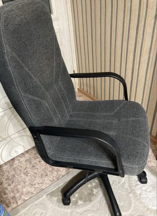 Продается кресло в хорошем состоянии