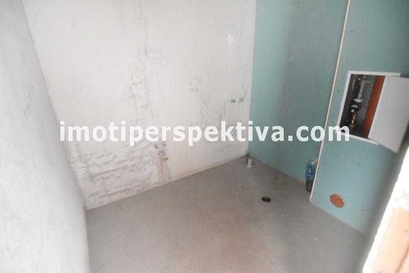 Продава се Двустаен апартамент в Пловдив, Кършияка - 73 кв.м за 1535 €/кв.м - Снимка #5