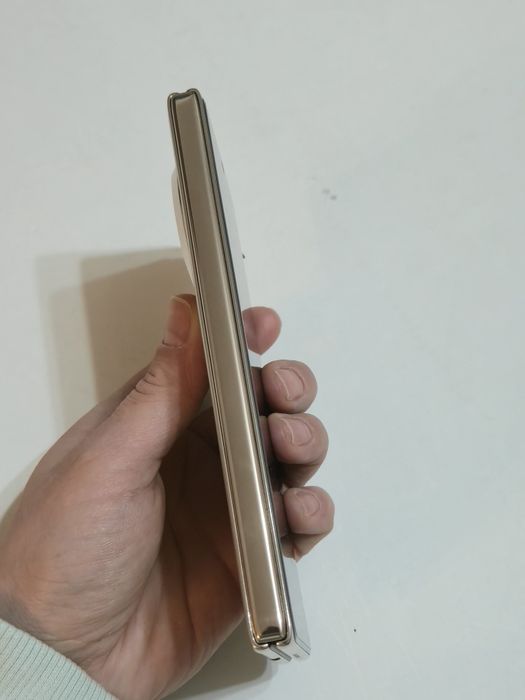 Vand/schimb Huawei Mate X3 256gb