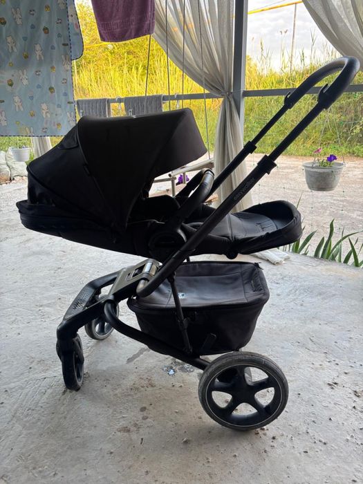Продам каляску бренда Easywalker