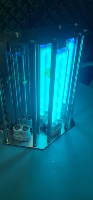 Lampă germicida profesiobala UV-C EROND : 3 tuburi UV-C de 18 W