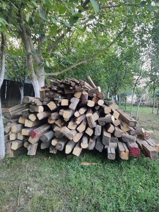Vand lemn pentru constructii