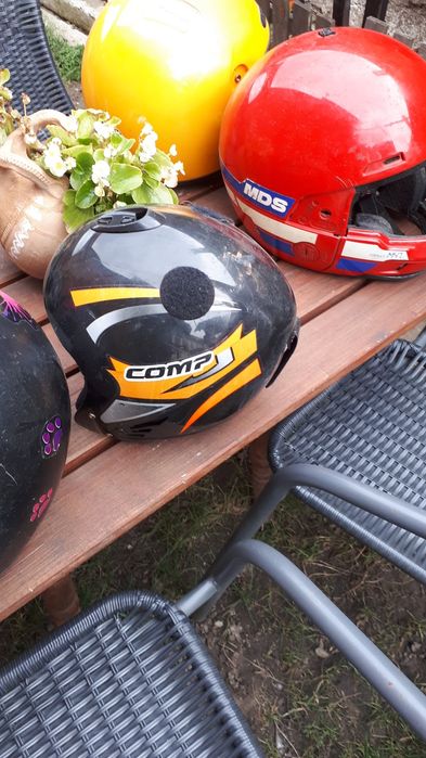 toate trei castile scuter 100