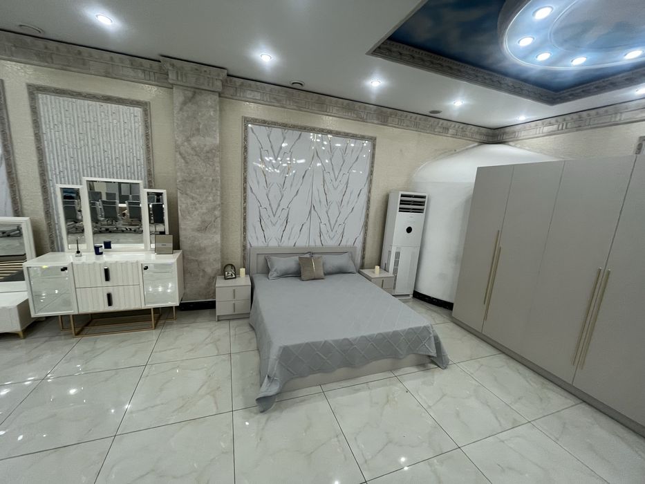 Срочно продам спальный гарнитуры