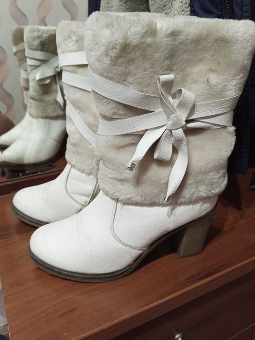 Продам зимние сапоги