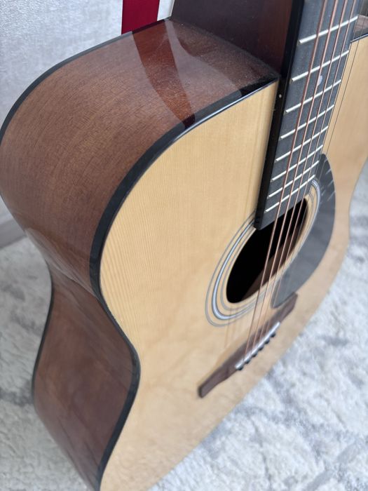 Гитара Yamaha F310