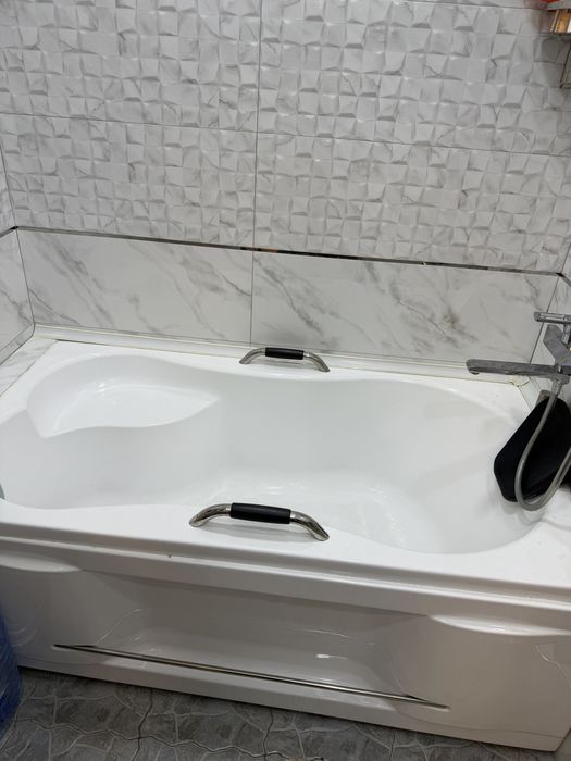 Продается ванна янги холати хеч каери қирилмаган