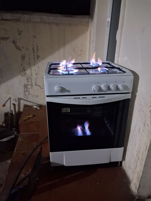 Сотилади газ плиты ИНДИЗИТ 60x60x85