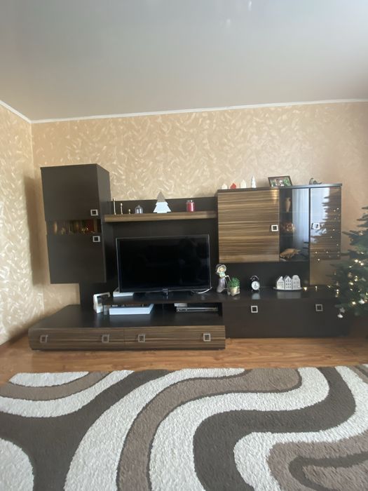 Стенка в гостиную б/у