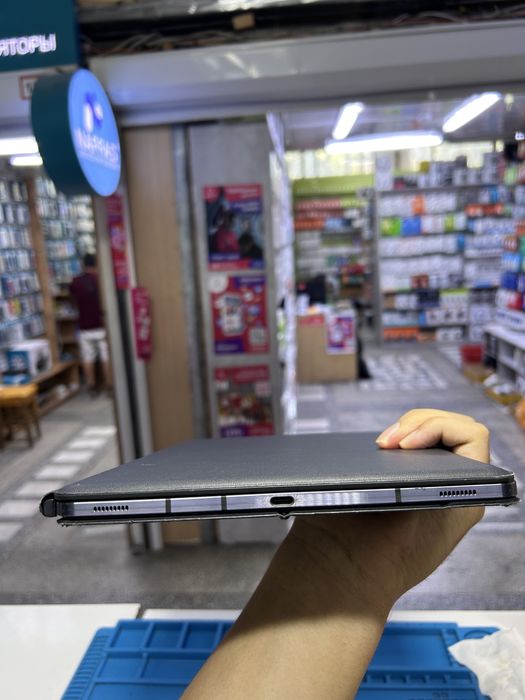 Samaung galxy Tab s 7+ 128gb