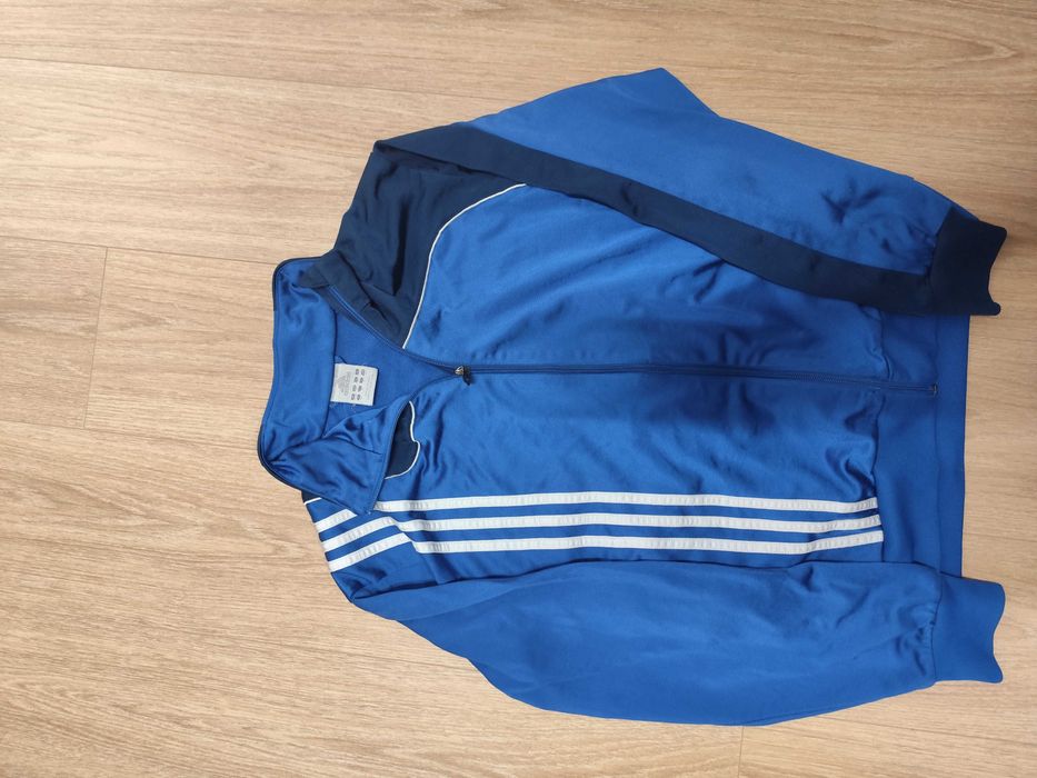 Оригинални суичъри adidas!