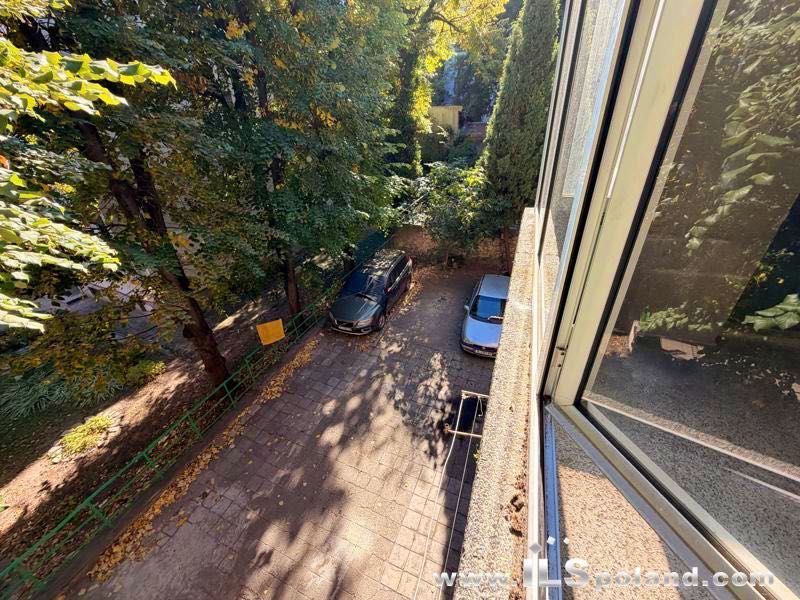 Продава се Тристаен апартамент в Варна, Център - 99 кв.м за 3829 €/кв.м - Снимка #6