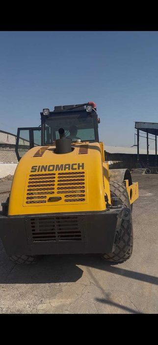 грунтовый каток Sinamach GYS14.  14 Тон