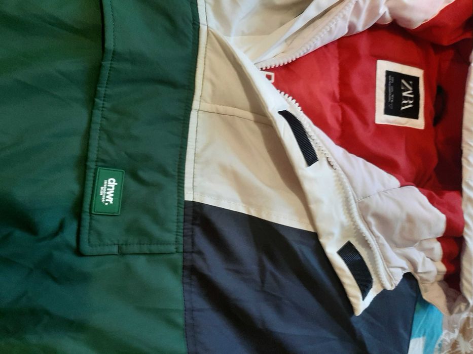 Яке с качулка Zara без следи от употреба