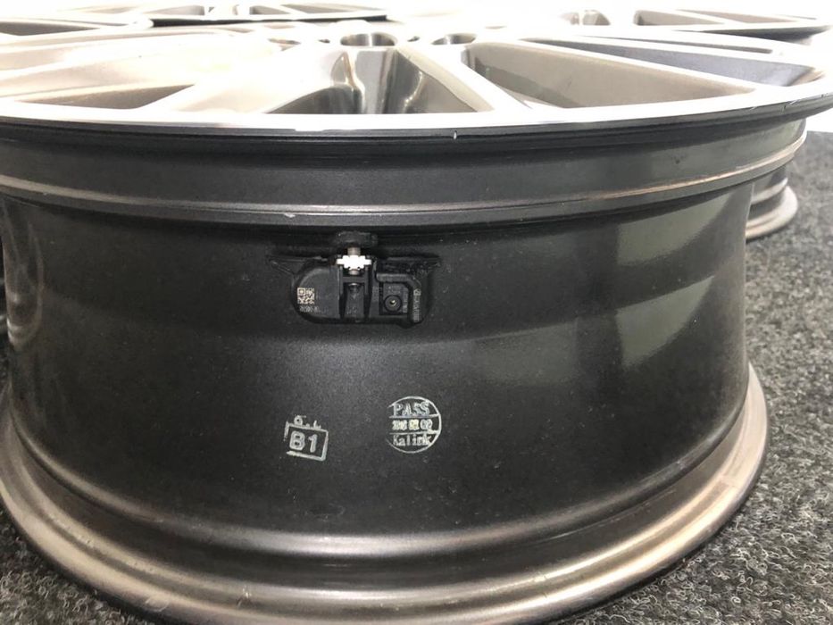 Jante Mercedes X class classe nissan navara navarra 19