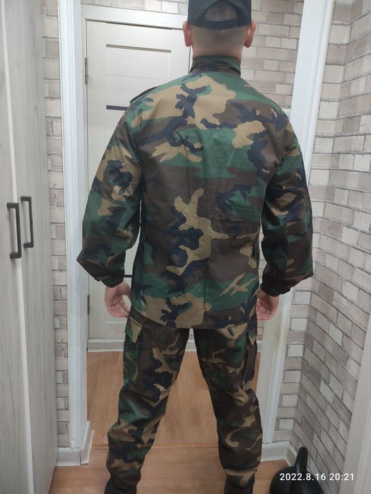 Костюм камуфляжный