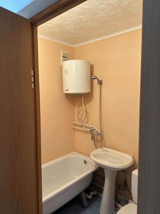 Продам 2 комнатную квартиру