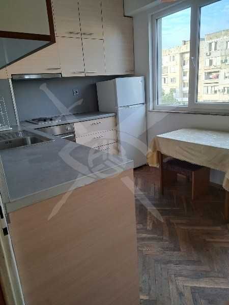 Тристаен апартамент под наем в Христо Смирненски 11803361