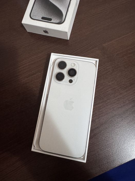 iPhone 15 pro  256 gb