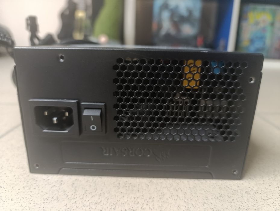 Sursă Corsair CV 650 bronze