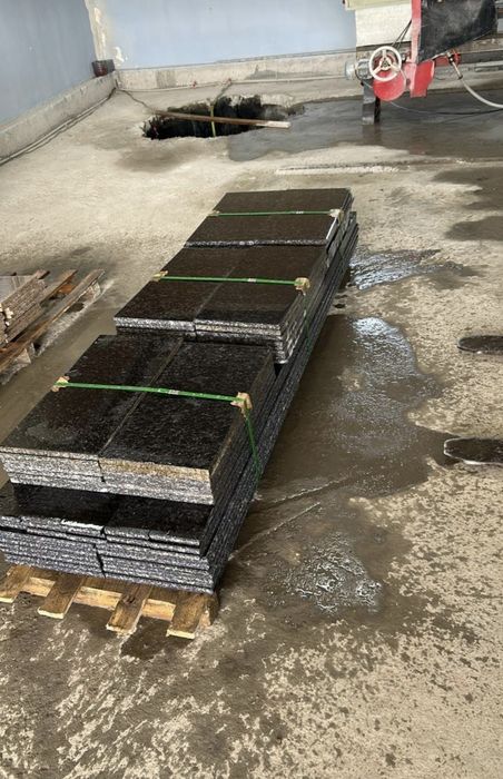 Гранит травертин мрамор перила тумбы балясины