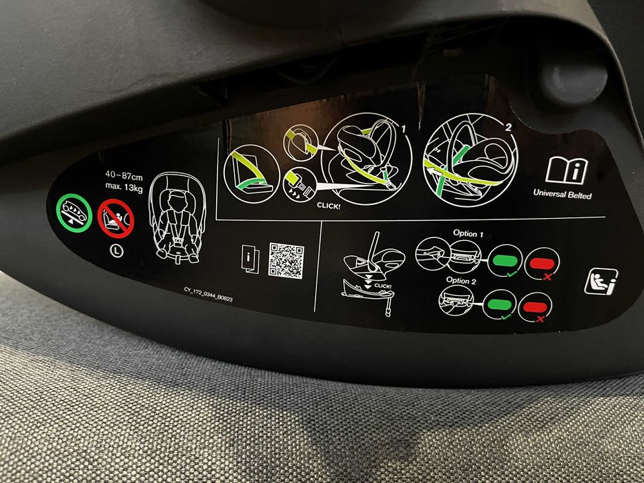 Cybex Cloud G i-Size Comfort + Adaptoare