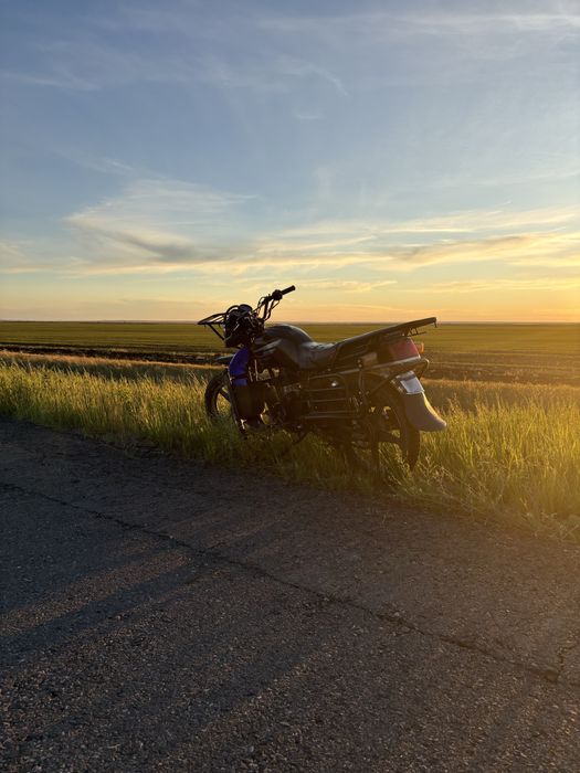 Suzuki 200cc в хорошем состоянии