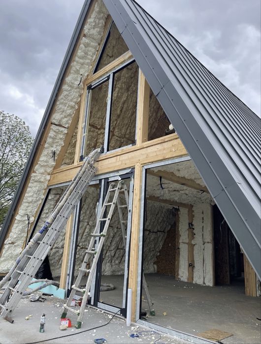 izolare cu spumă poliuretanică.