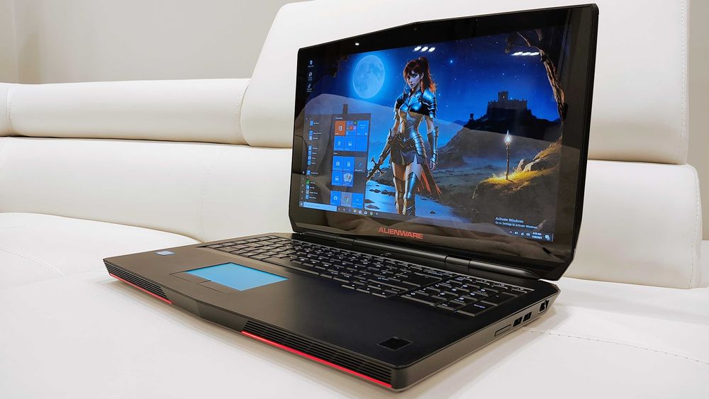 Laptop gaming ALIENWARE ,intel core i7-quad- ,video 6 GB gtx ,17,3 fhd