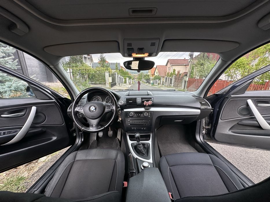 BMW seria 1 2.0 Diesel 143CP•Xenon Adaptative• Incalzire • 5 usi