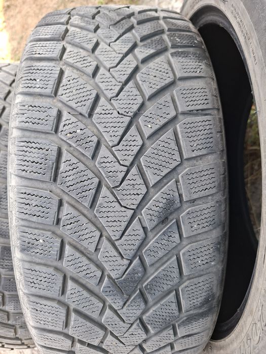 Продам шины 225/45/18 китай