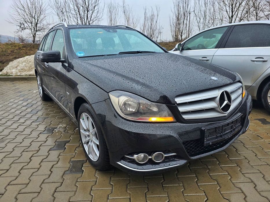Mercedes-Benz C 200
