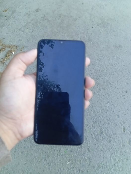 продается  samsung a 20