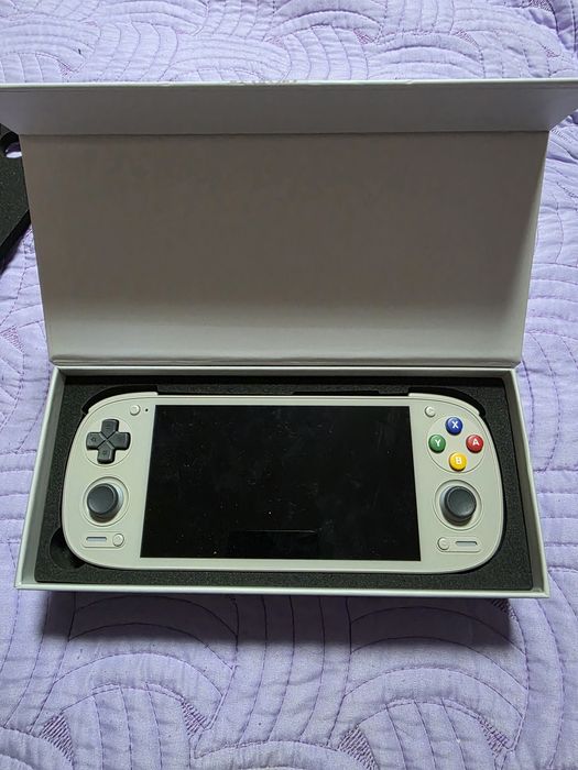 Consola portabila  Retroid poket G2