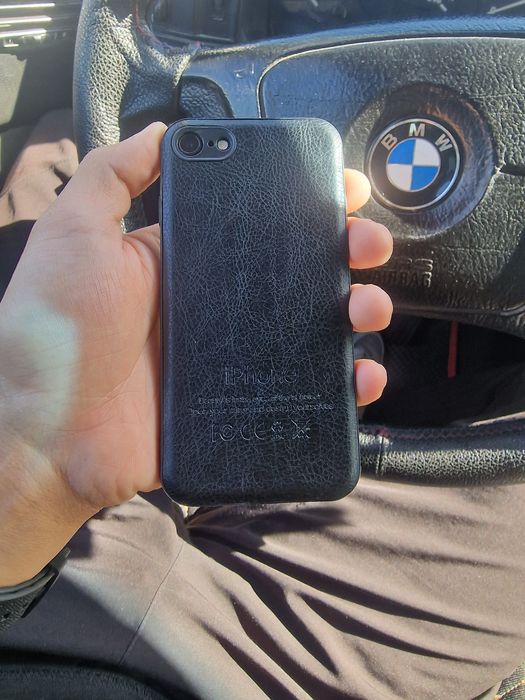 IPhone 7 продаётся